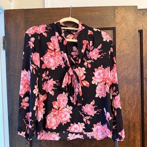 Bow neck blouse - XS- Banana Republic